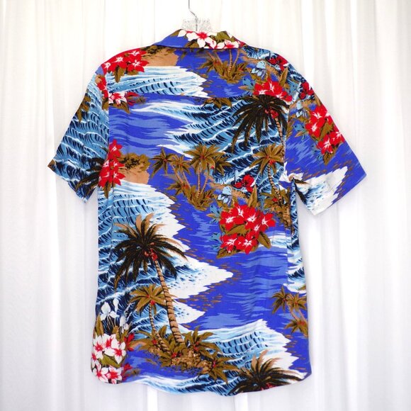 H&M Hawaiian Button Down Shirt Mens Medium Tropical Vacation Waves Cruise Resort - Picture 4 of 8